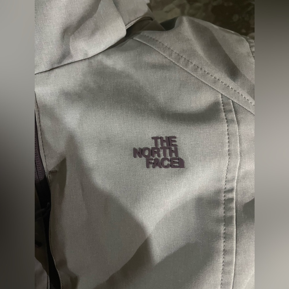 North Face Jacket - Picture 3 of 6